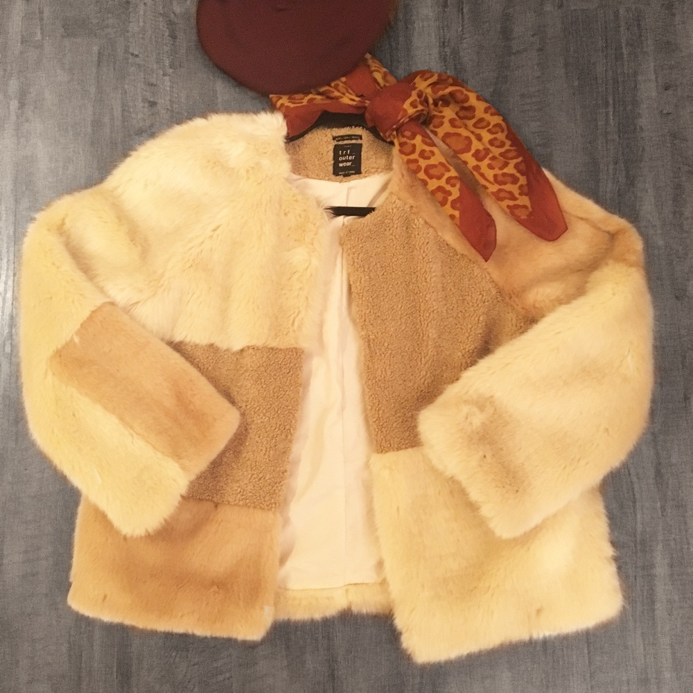 Zara FAUX FUR JACKET